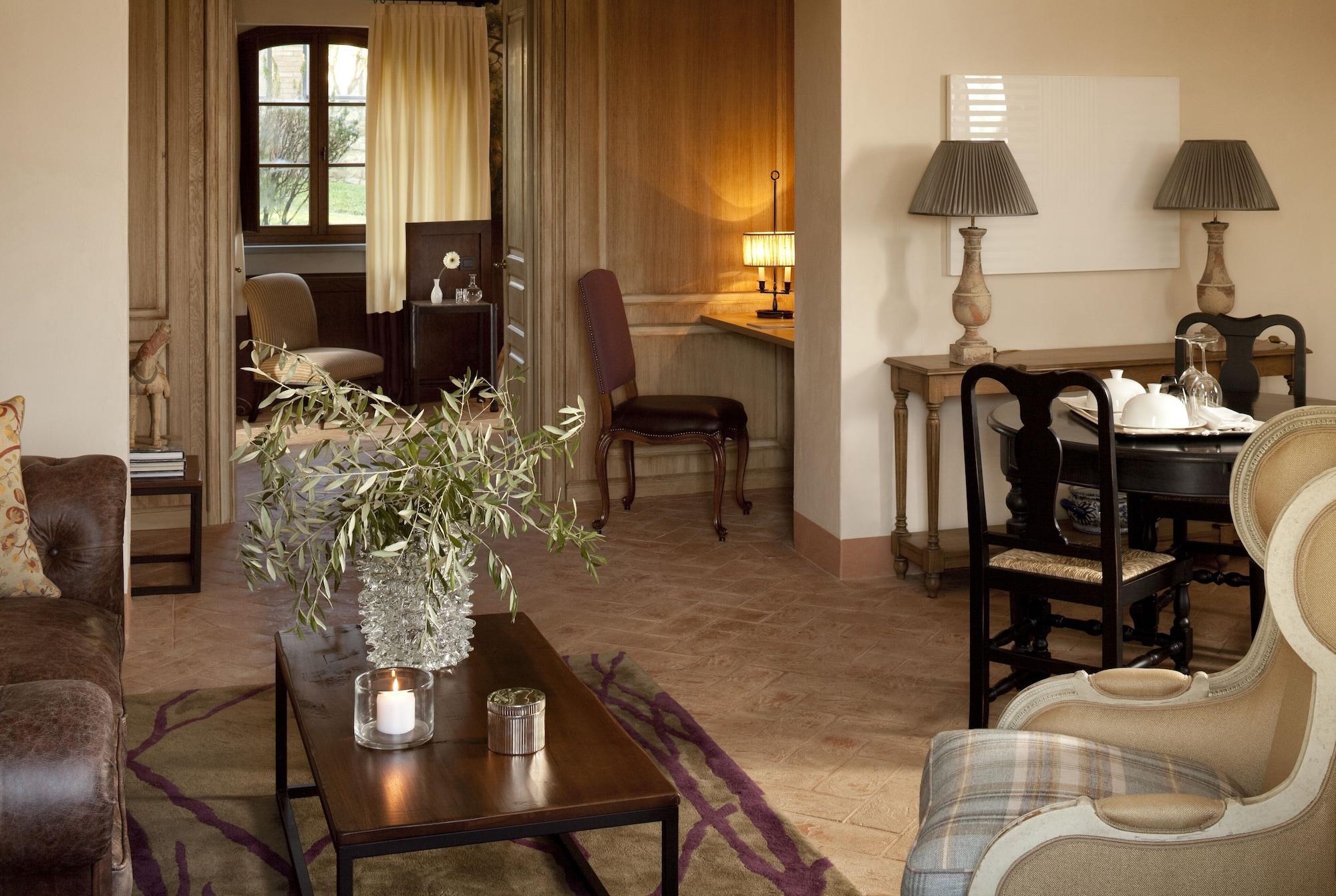 Castel Monastero - The Leading Hotels Of The World Castelnuovo Berardenga Habitación foto